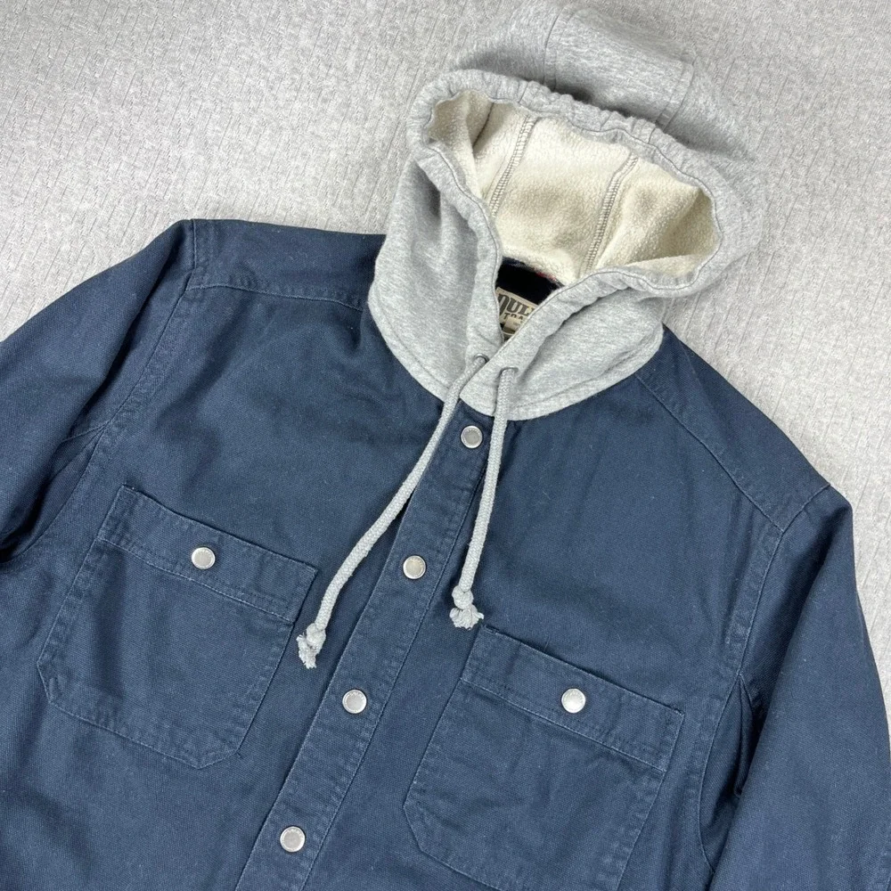 Duluth Trading Co great minor